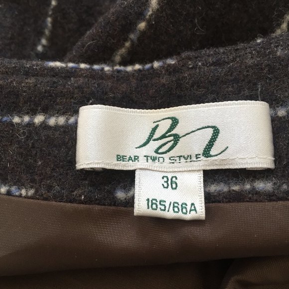 Wool A-Line Flared Trumpet Skirt w/ Belt - Picture 9 of 10